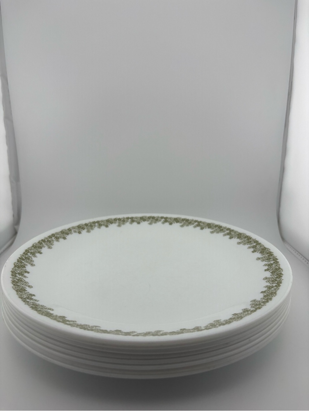 Corelle Spring Blossom/Crazy Daisy Dinner Plates 10.5” - set of 8